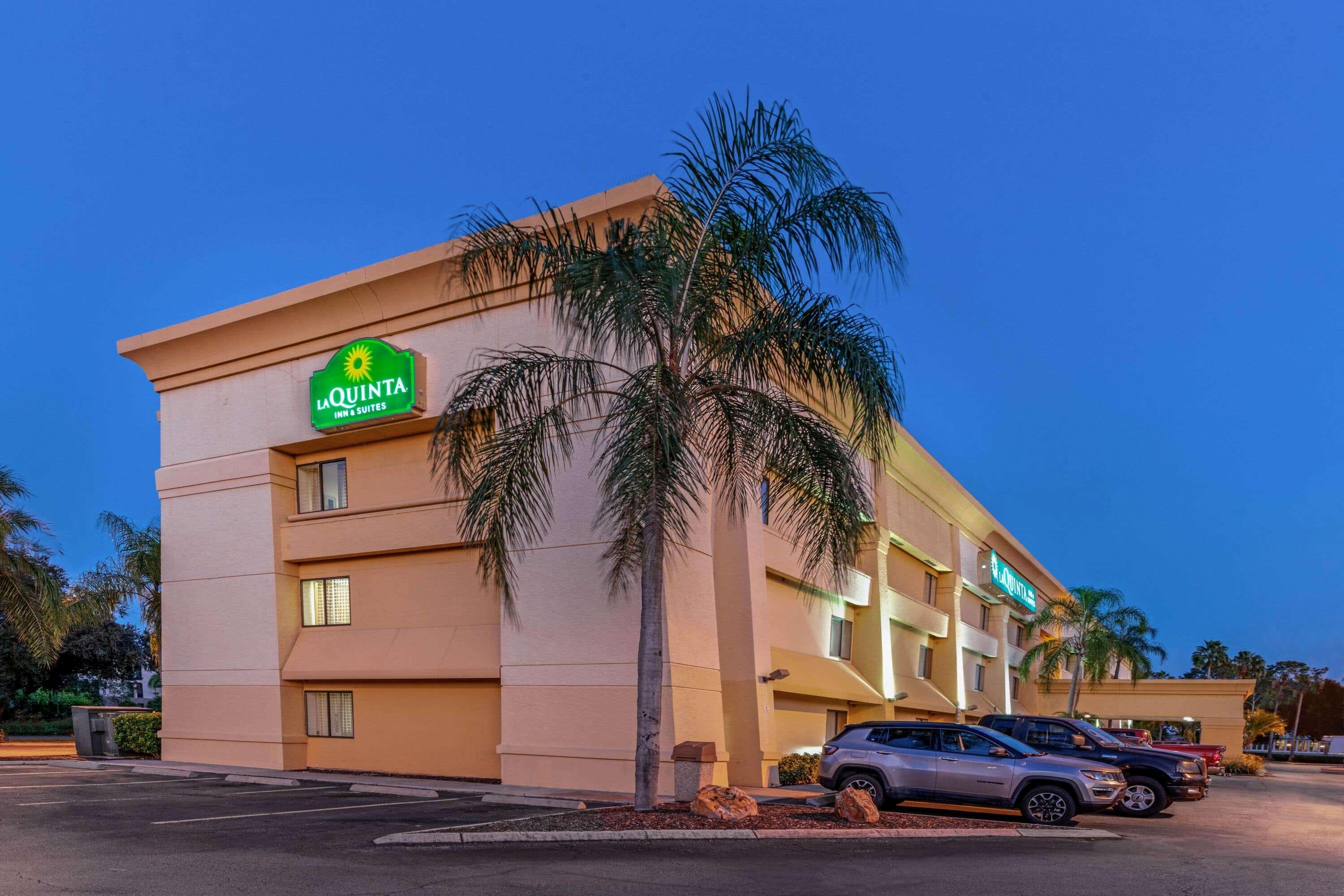La Quinta By Wyndham Tampa Brandon West Hotel Exterior photo